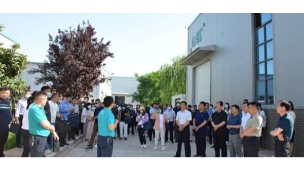 恭喜青天偉業(yè)在“6看6比”活動(dòng)中榮獲多個(gè)榮譽(yù)稱號